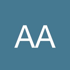 Meet your Posher, Alena